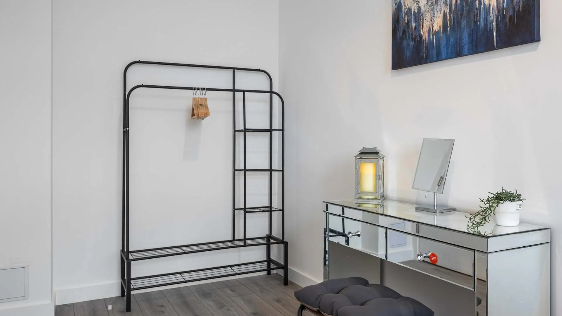 Luxury 2 Bedroom Penthouse In East Village Belfast - Walk To City Centre, Roof Terrace بيت للعطل